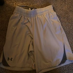 medium underarmor shorts